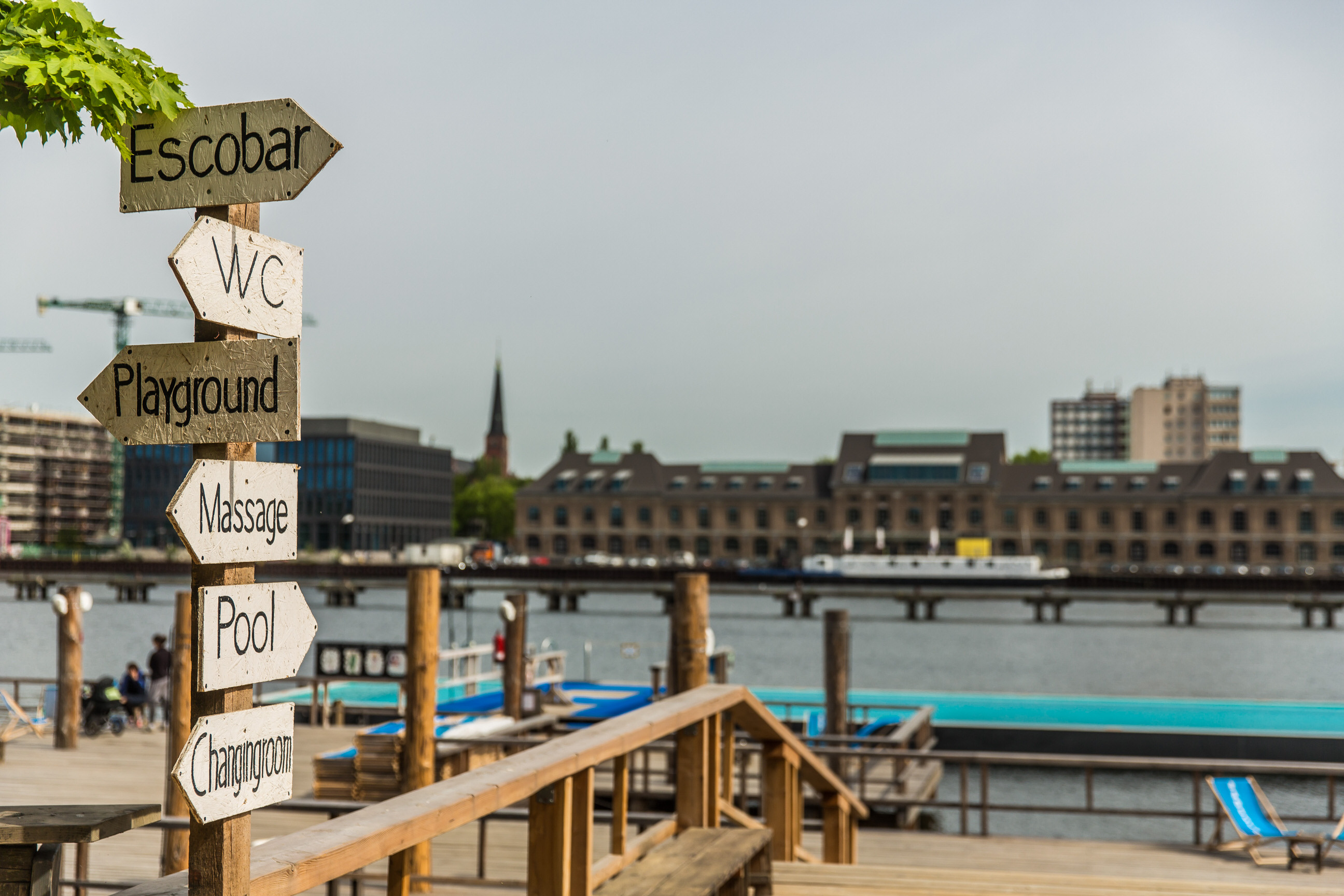 Badeschiff Berlin – Spree - Schwimmbad – Stadtstrand Berlin