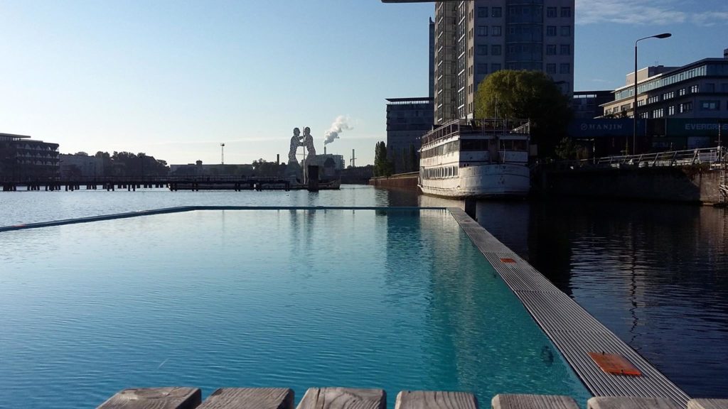 Badeschiff1